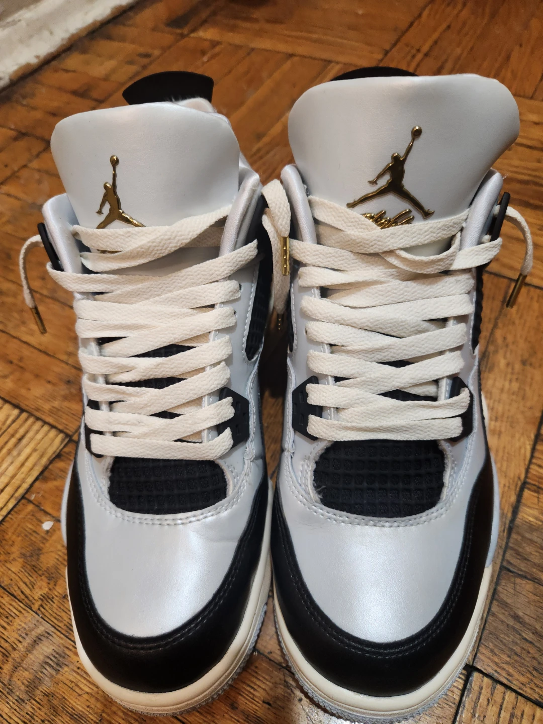 Air Jordan 4 Retro (GS) Size 7Y - photo 4