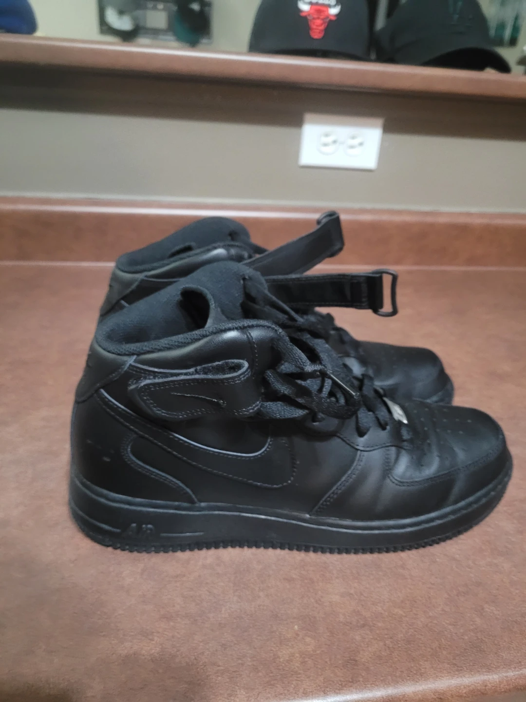 Nike Air Force 1 Mid '07 size 10.5 - photo 4