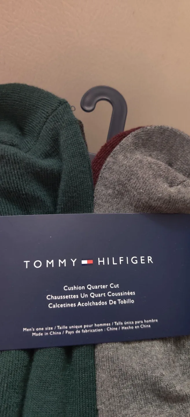 Tommy Hilfiger Cushion Quarter Cut Socks - Size 7-12 (New) image indicator(6)