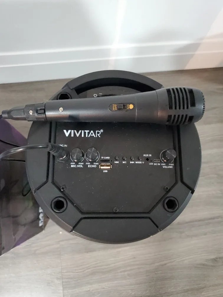 Party Speaker with Microphone - karaoke image indicator(2)