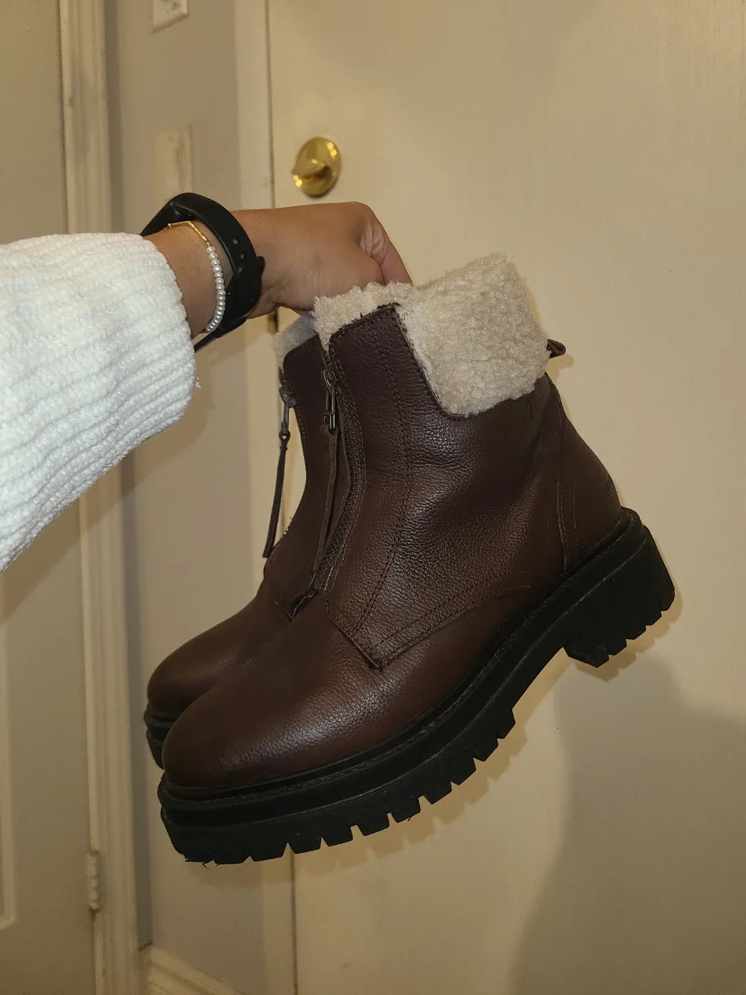 Brown Leather Winter Boots - Womens image indicator(2)