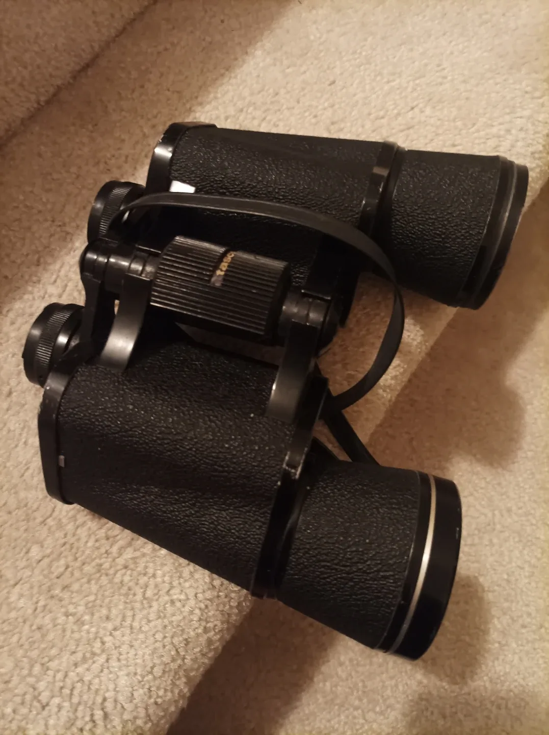Tasco 200B Binoculars - 10 x 50mm
