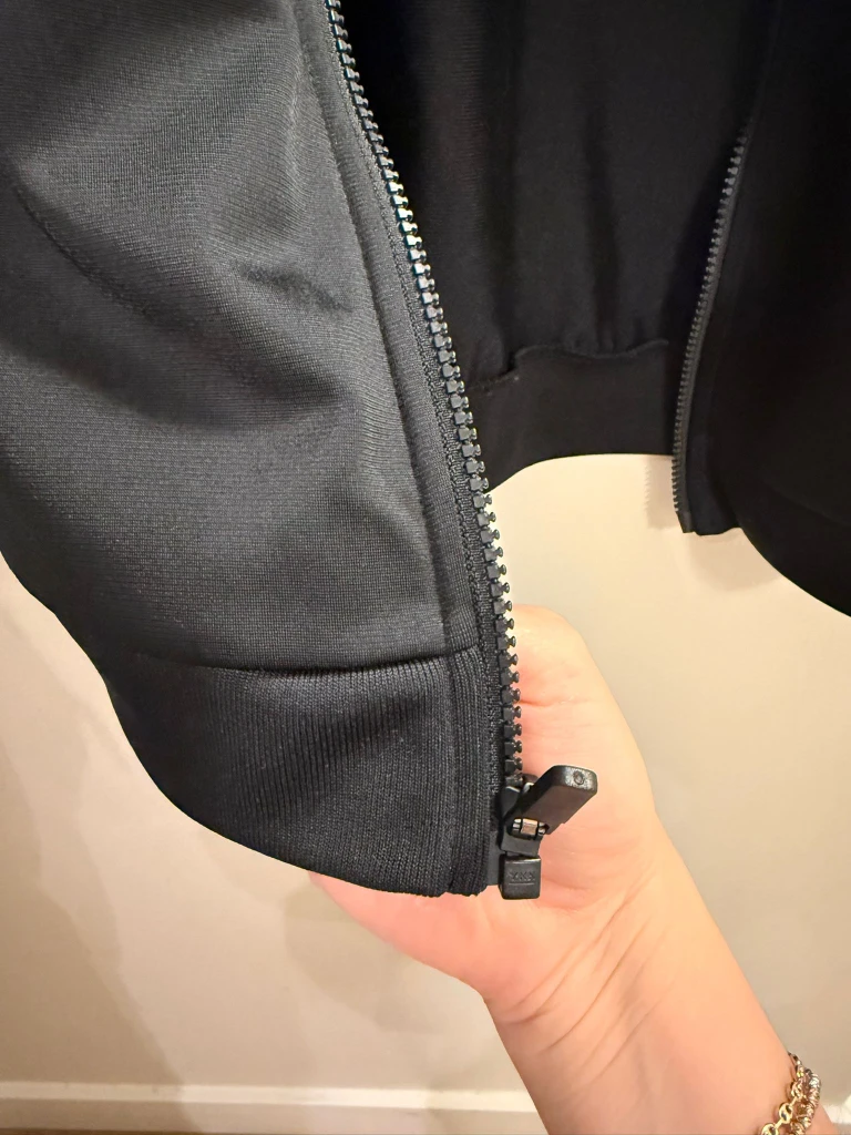 Adidas Black Jacket Size M - photo 3