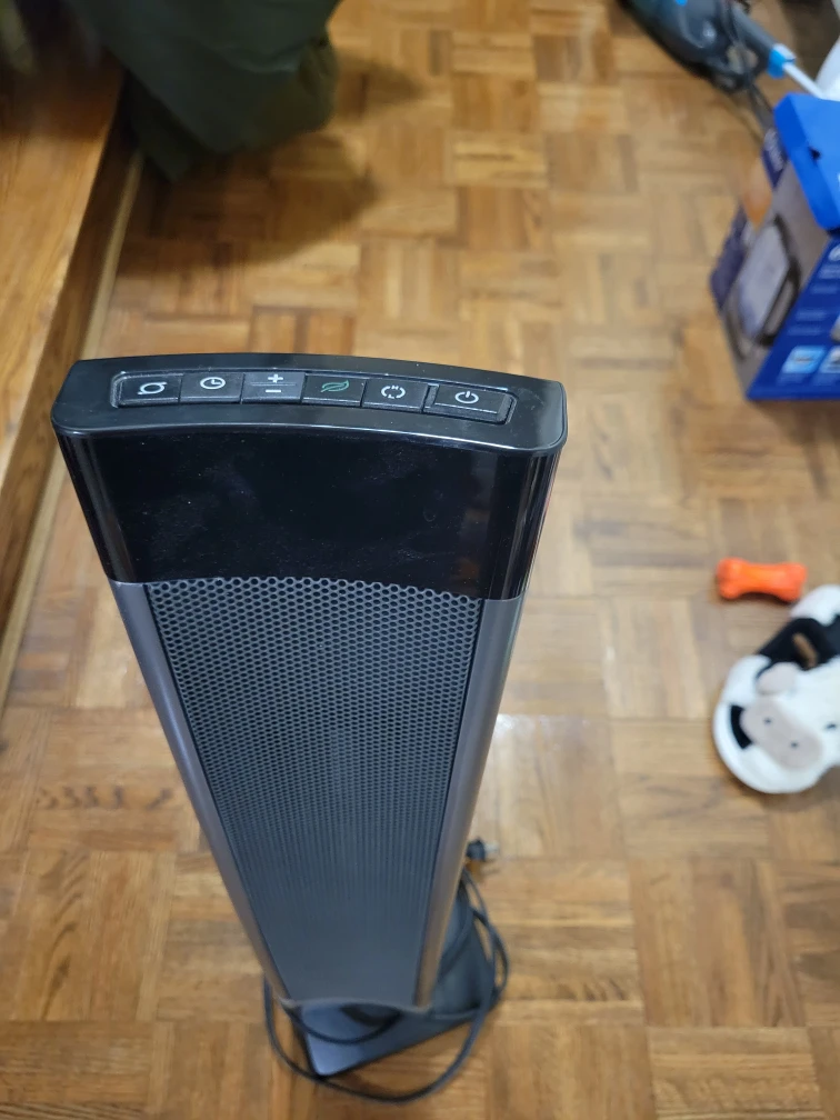 Lasko Oscillating Tower Heater - photo 2