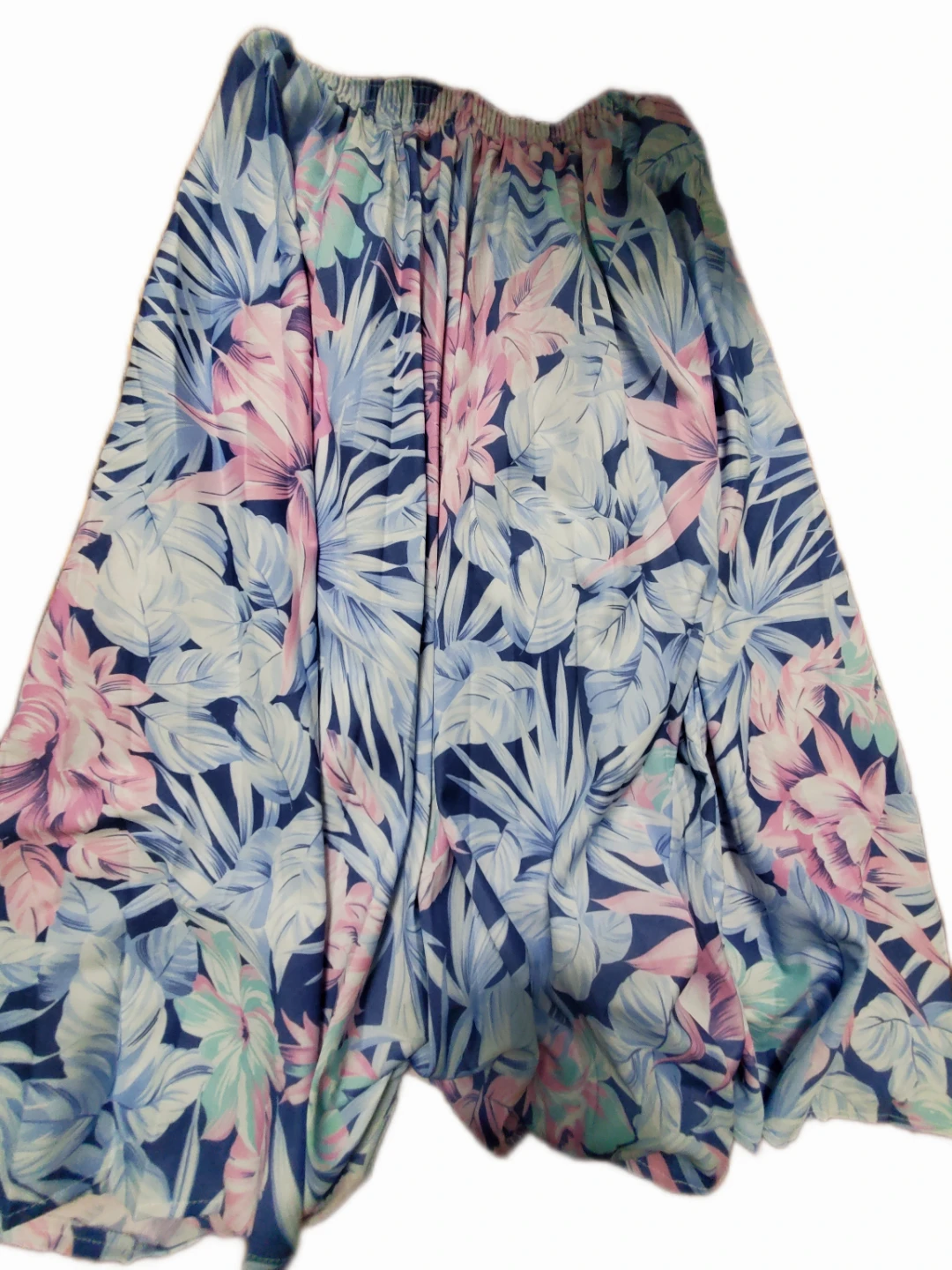 Midi floral blue and pink skirt