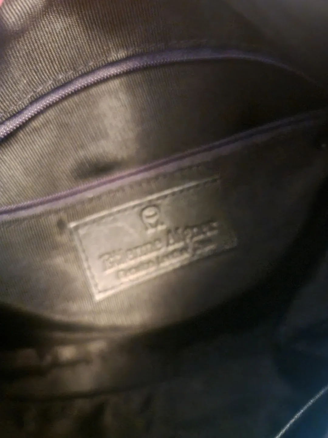 Etienne Aigner Black Shoulder Bag image indicator(3)