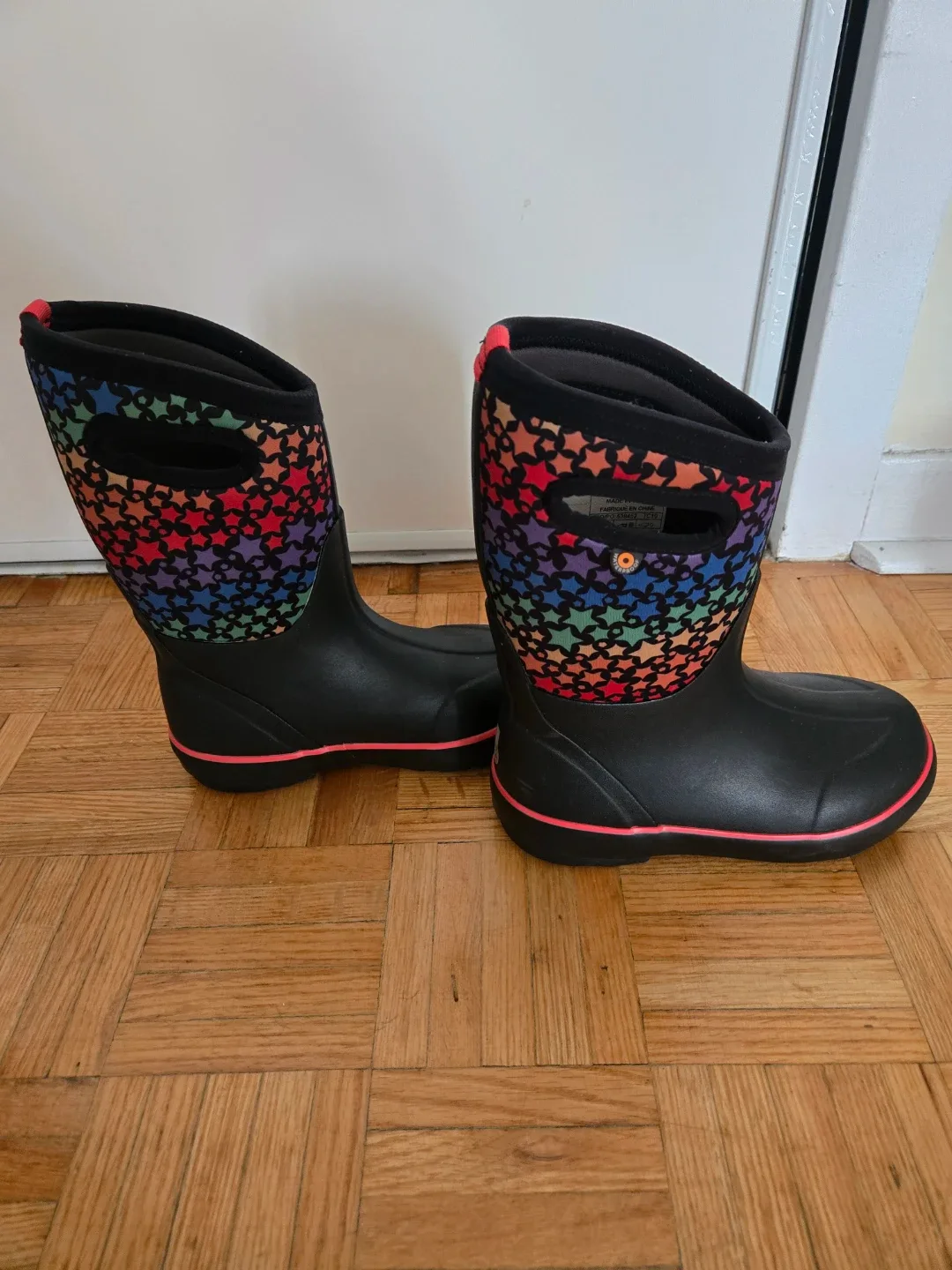 Bogs Black winter Boots Size US2 image indicator(3)