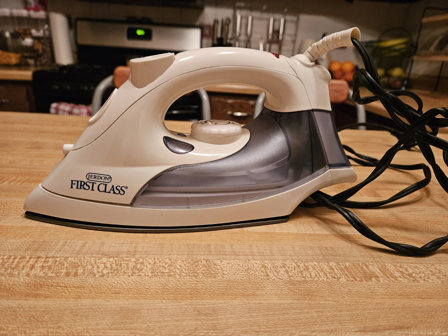 Jerdon First Class Iron