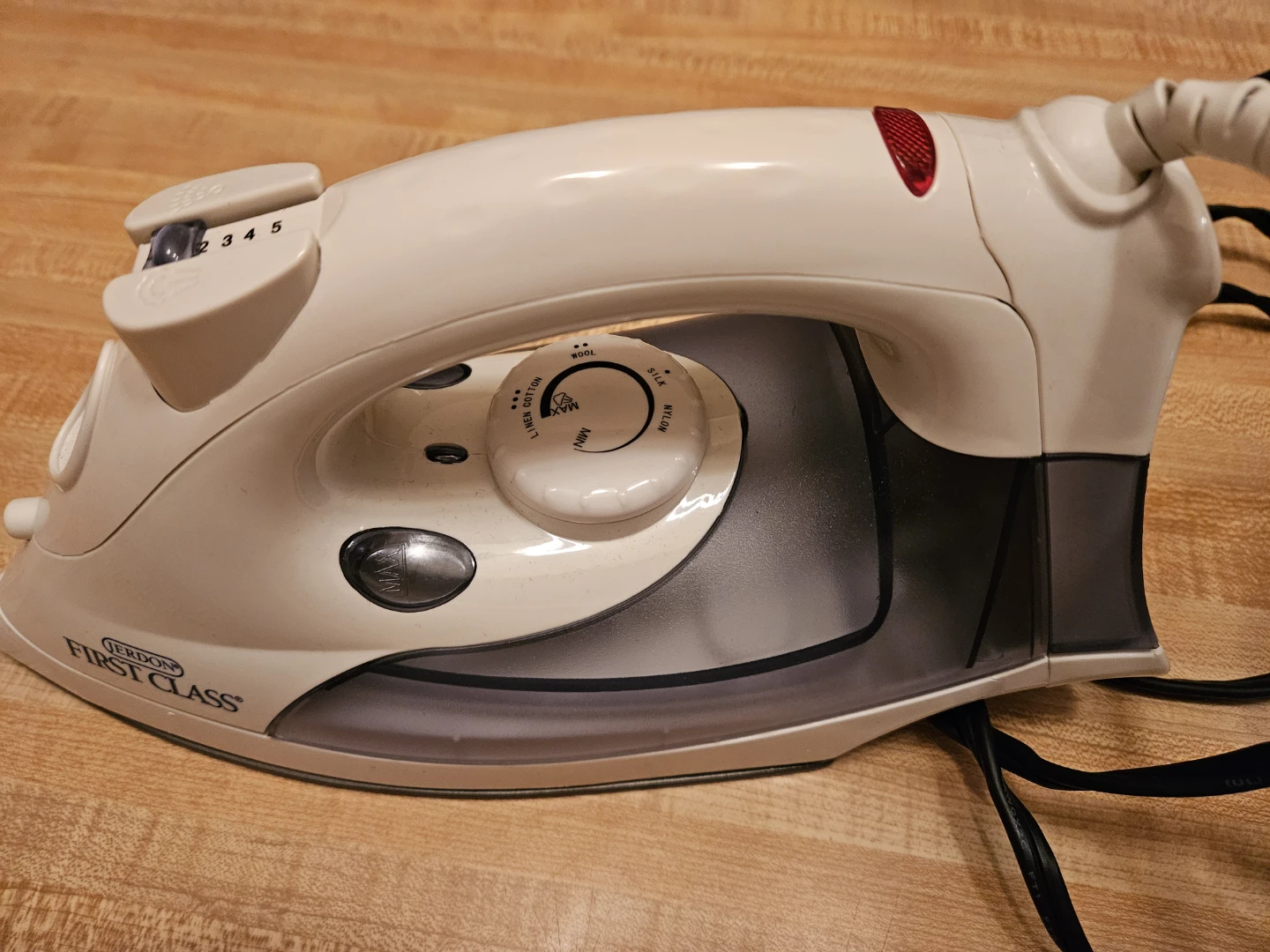 Jerdon First Class Iron - photo 2