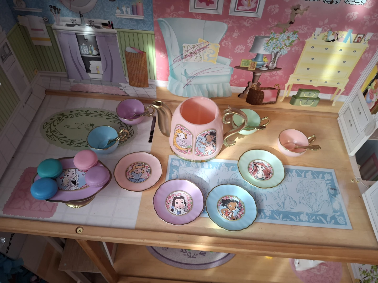 Disney Princess Dollhouse with Accessories - photo 2