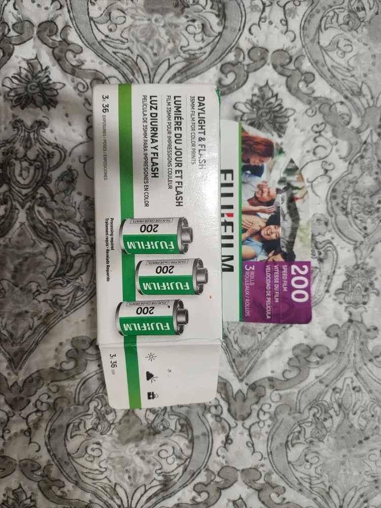 Fujifilm 200 Daylight 35mm Film - 3 Rolls