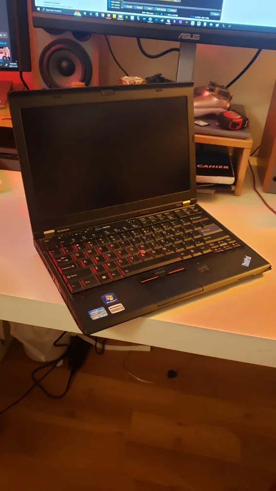 Lenovo ThinkPad Laptop