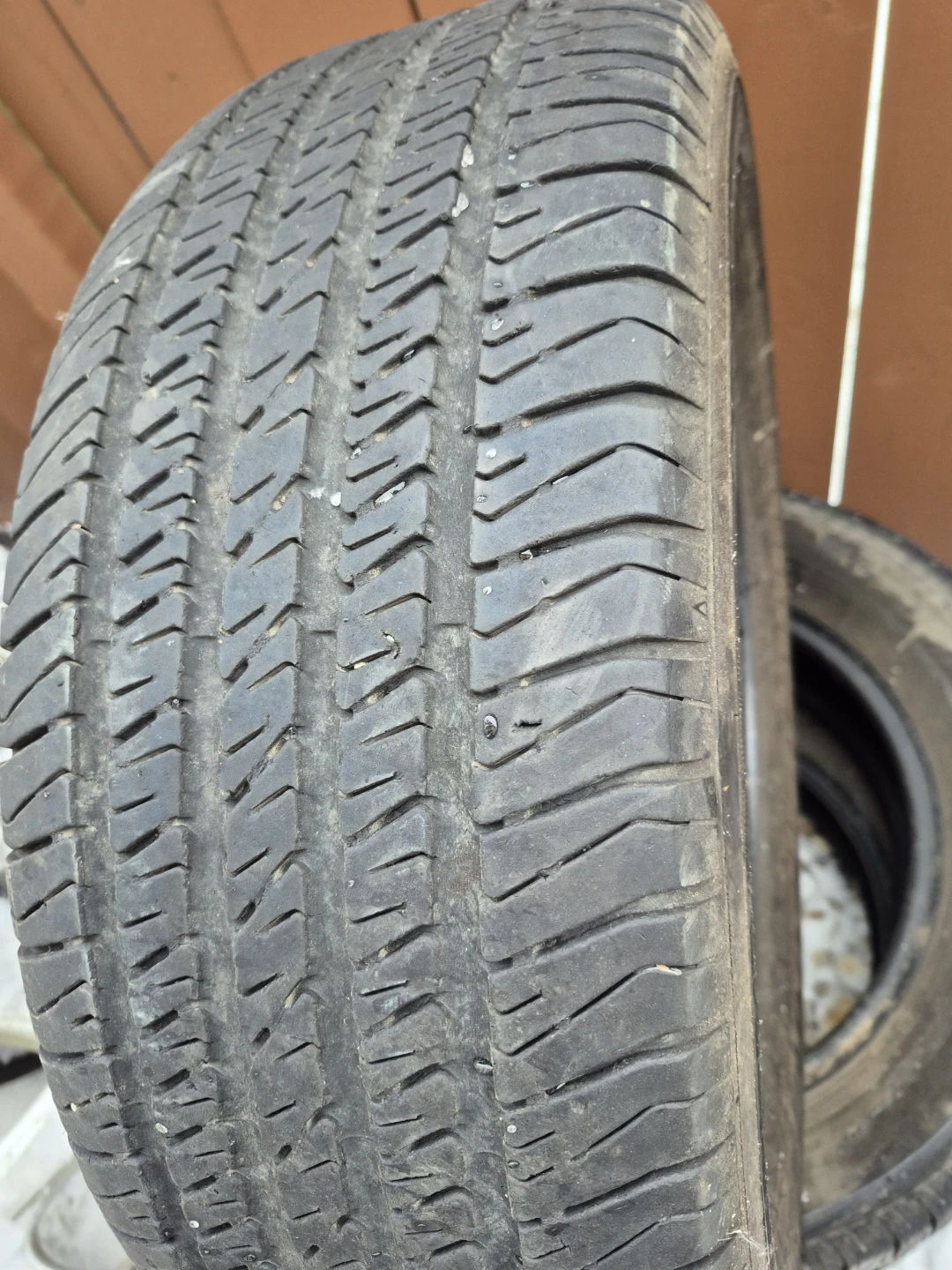Goodyear Tire P225/60R16 - photo 2