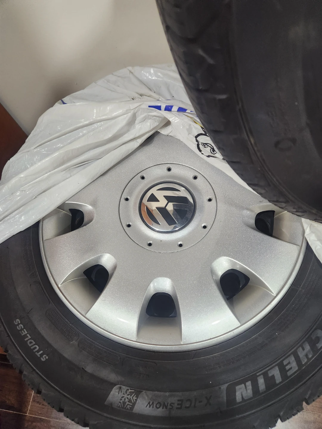 Michelin X-Ice Snow Tires 195/65R15 - photo 5