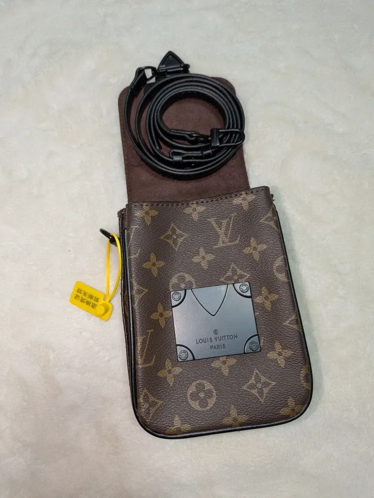 Louis Vuitton Brown Monogram Crossbody Bag image indicator(2)
