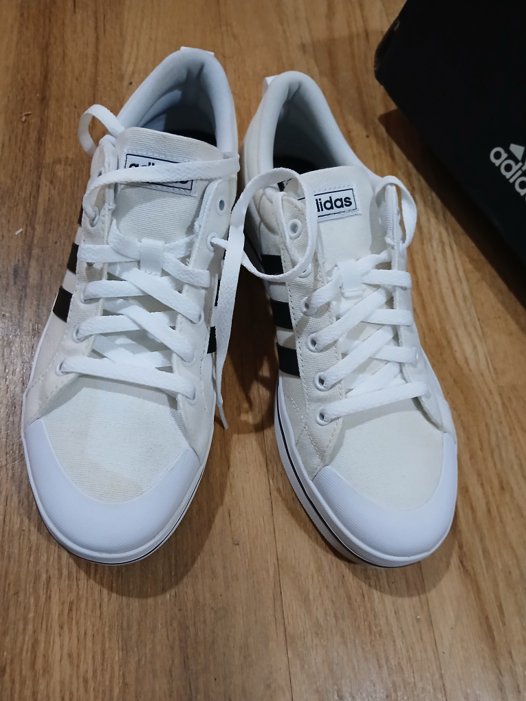 Adidas Nizza White Sneakers - US 9.5 - photo 3