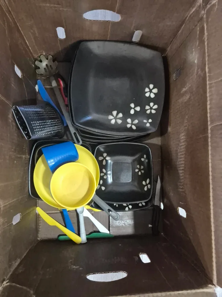 Dishes, Plates, Cutlery Set, tiffin boxes,bowls