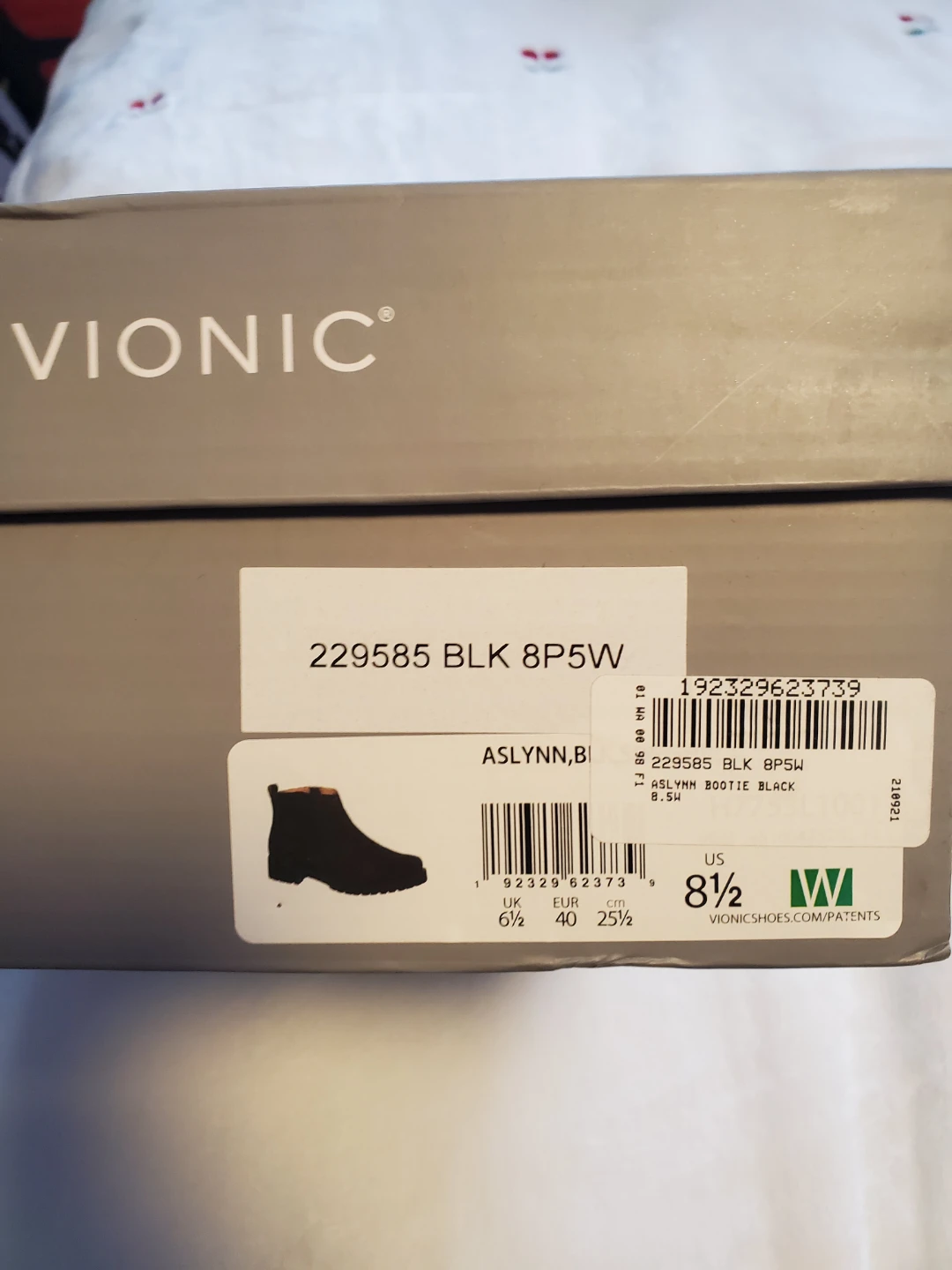 Vionic Aslynn Black Bootie - Size 8.5 Wide Width - photo 2