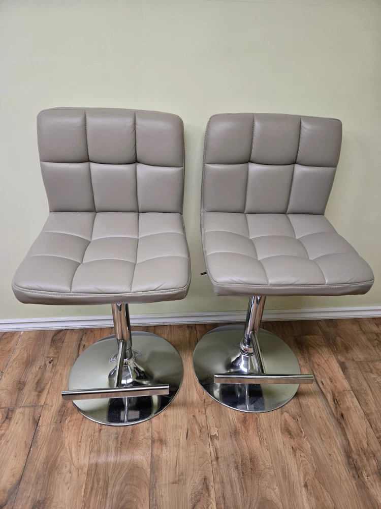 Cruz Barstool with Swivel Seat - Taupe
