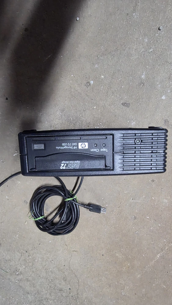 HP StorageWorks DAT 72 USB Tape Drive