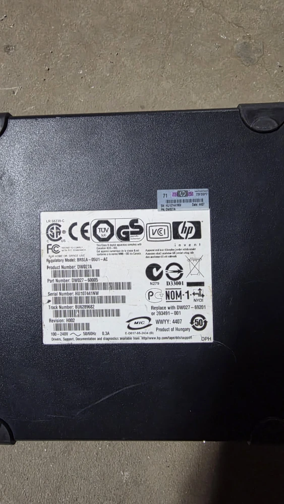 HP StorageWorks DAT 72 USB Tape Drive - photo 2