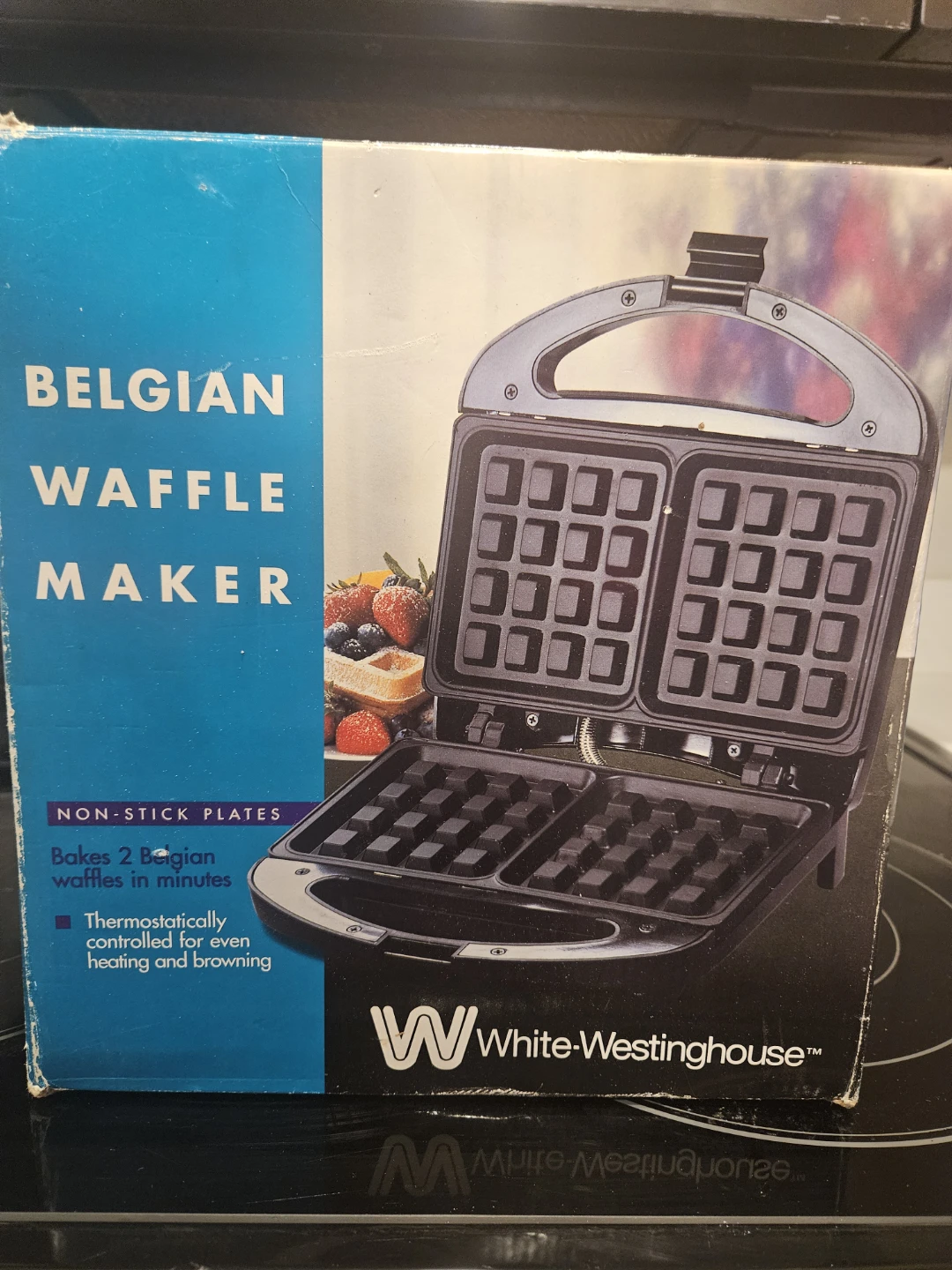 White-Westinghouse Belgian Waffle Maker - New in Box!