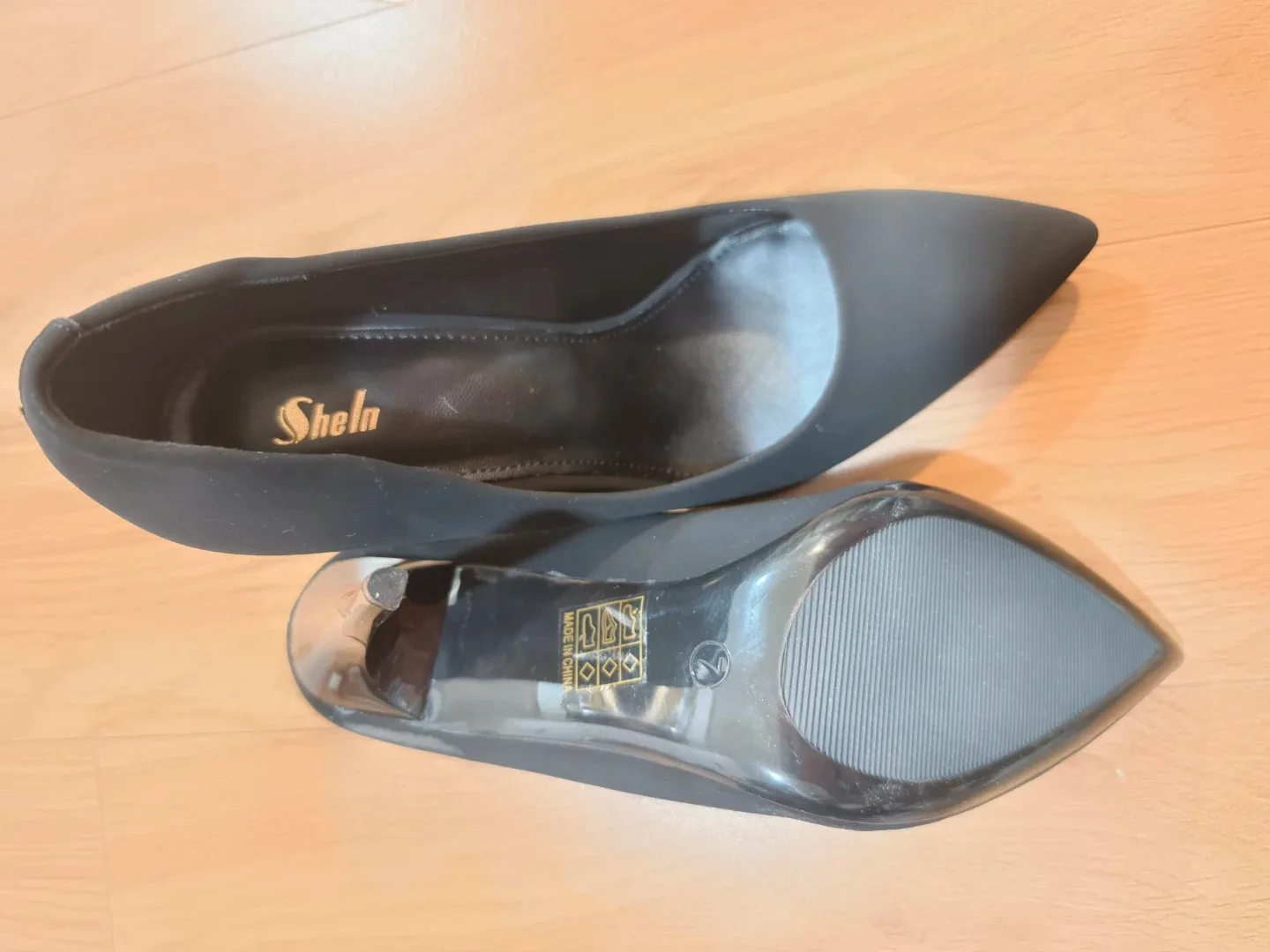 SheIn Black Heels, Size 7 image indicator(2)