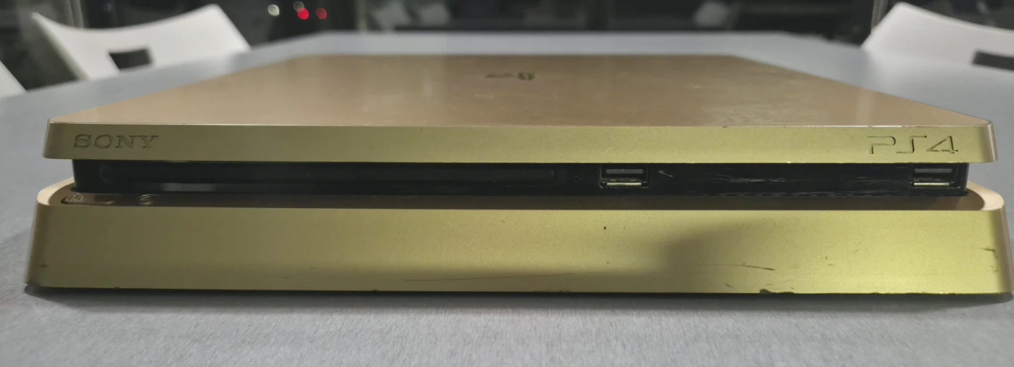 Sony PlayStation 4 Slim 1TB Gold w/ Extras - photo 2