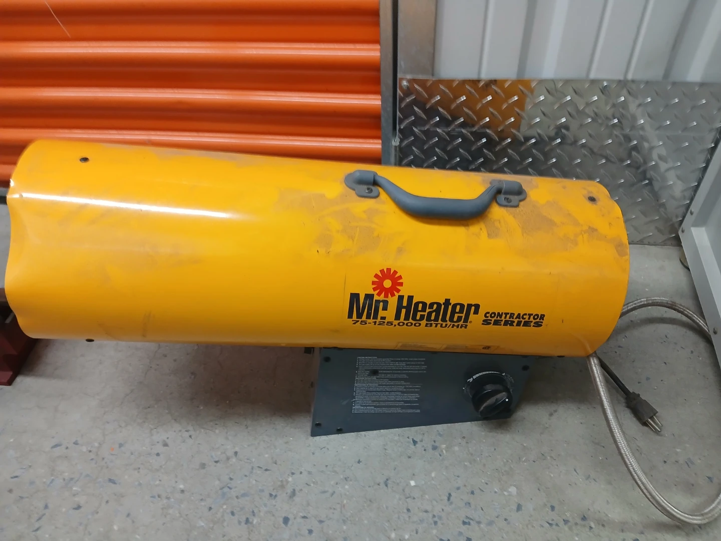 Mr. Heater Contractor Series 75-125,000 BTU/HR