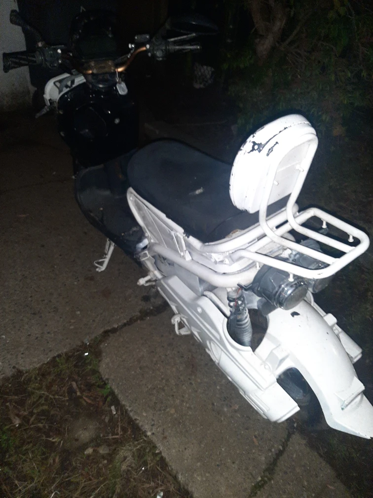 White Electric Scooter - photo 3