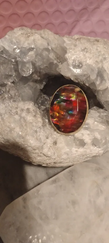 Vintage Silver 925 Iridescent Stone Ring image indicator(3)