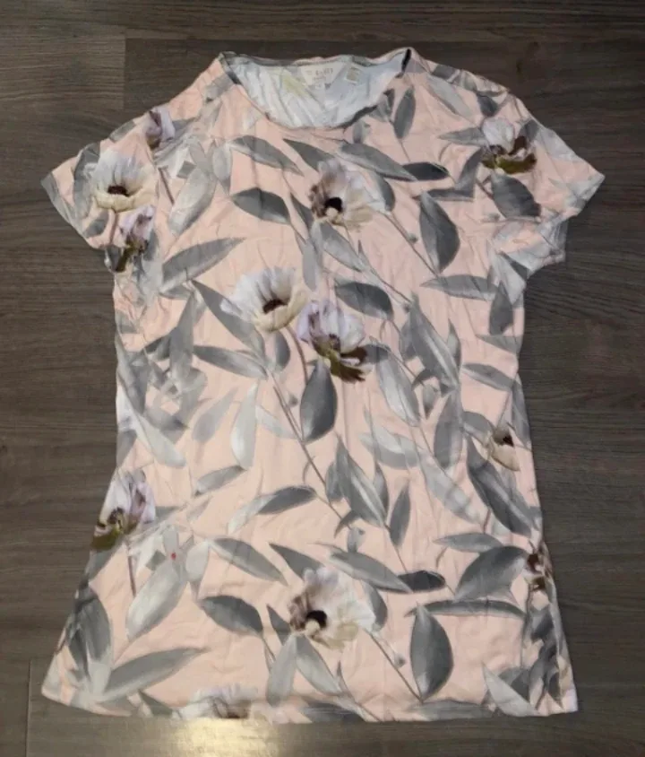 Ted Baker Floral T-shirt - Size 3 image indicator(2)