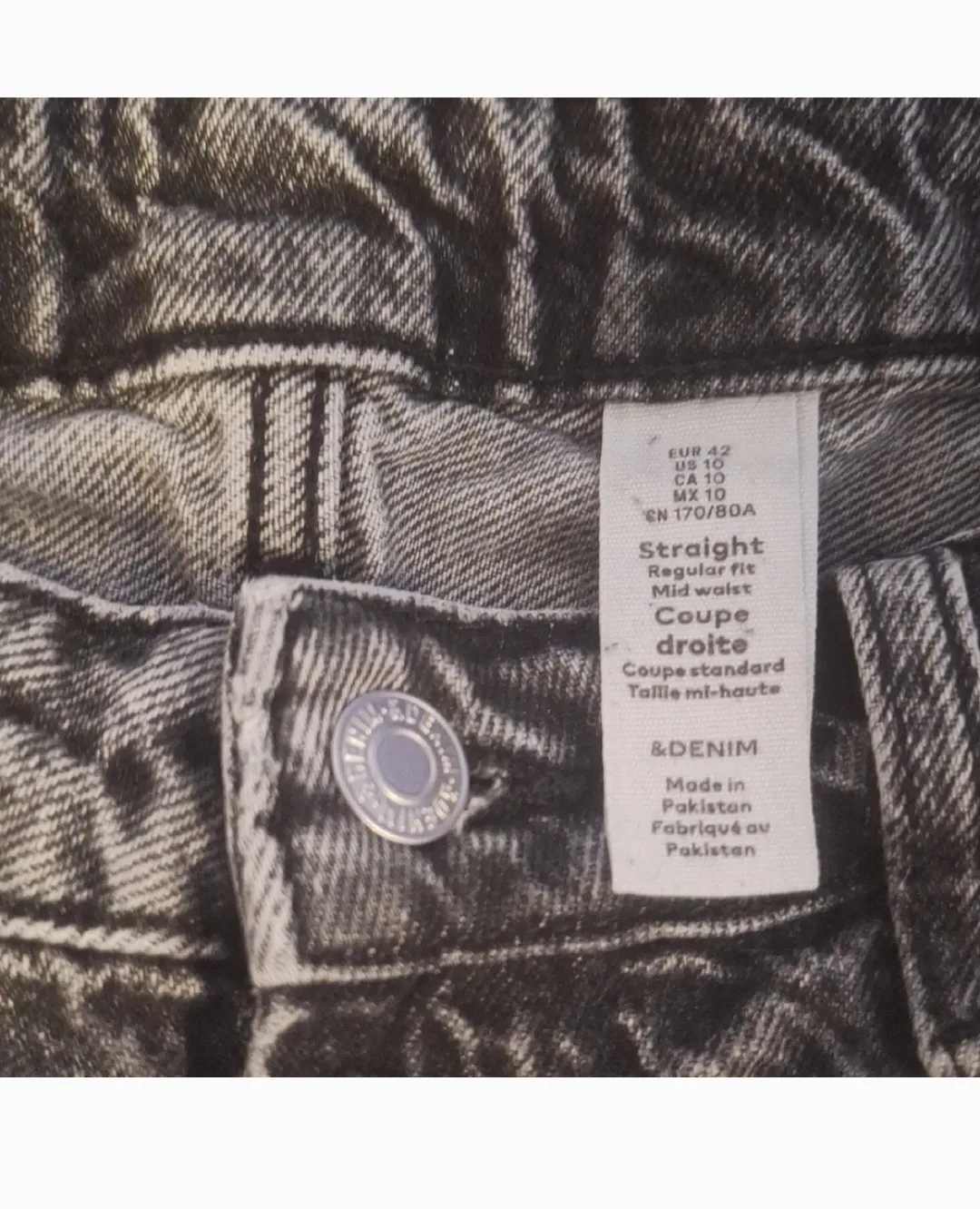 Denim Shorts - Size 10 image indicator(4)