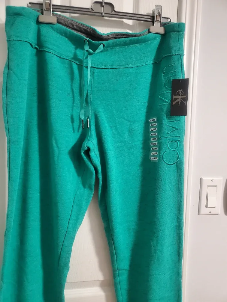 Calvin Klein XL Green Joggers - New with Tags!