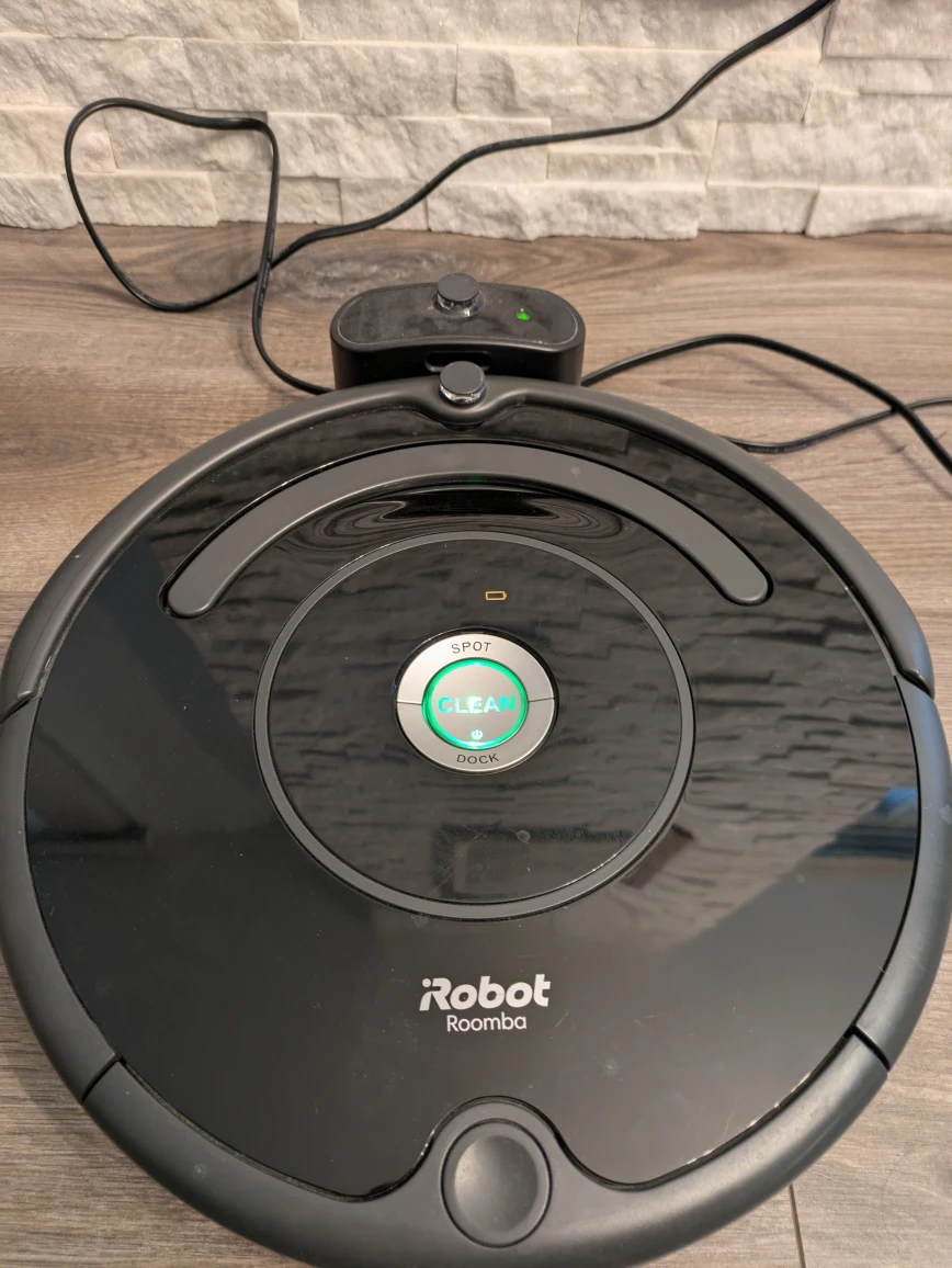 Roomba iRobot Vacuum
