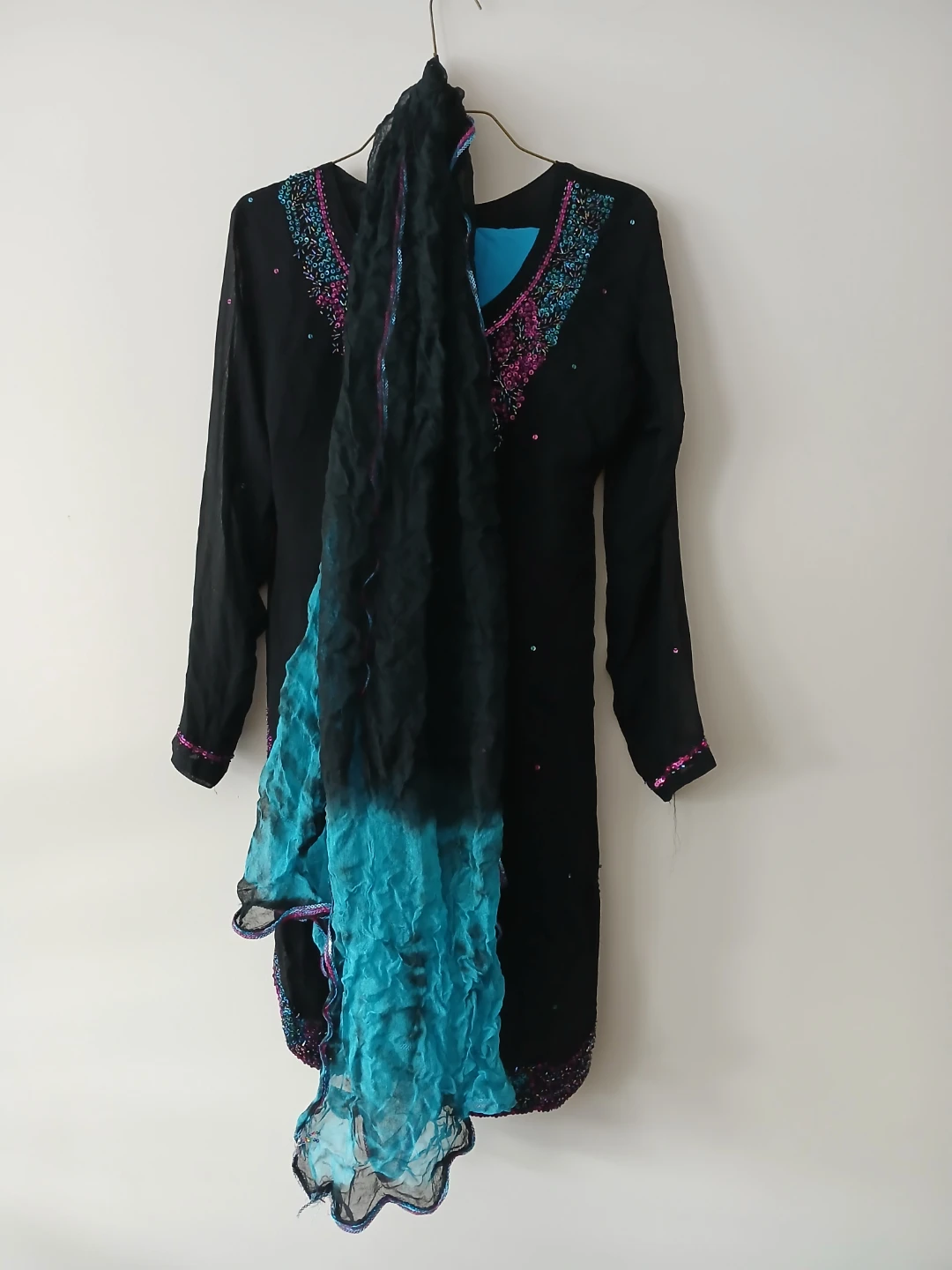 Black Embellished Salwar Kameez - photo 4