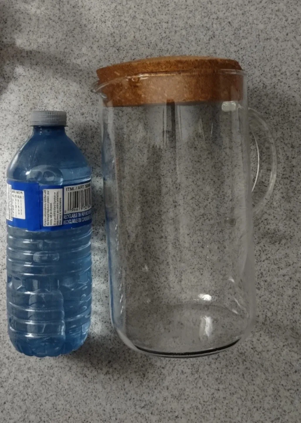 Glass Pitcher with Cork Lid #Clenout image indicator(3)