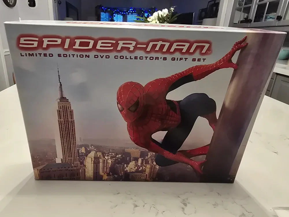 Spider-Man Limited Edition DVD Collector's Gift Set
