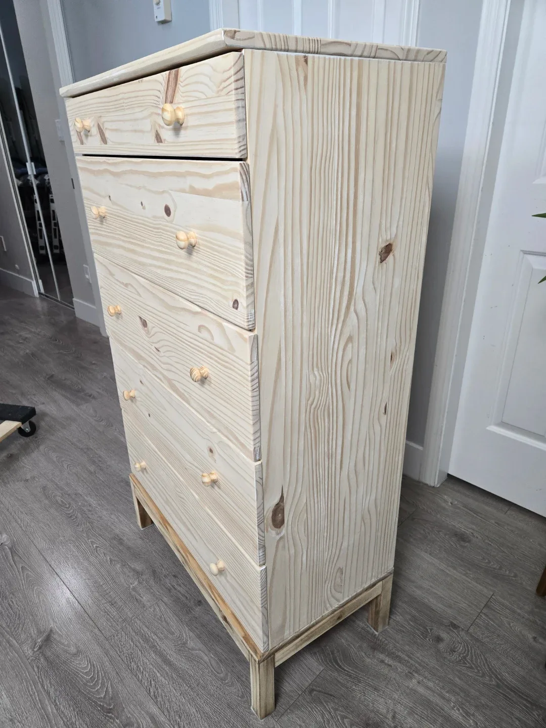 Excellent condition ikea tarva tall 5 drawer dresser. image indicator(3)