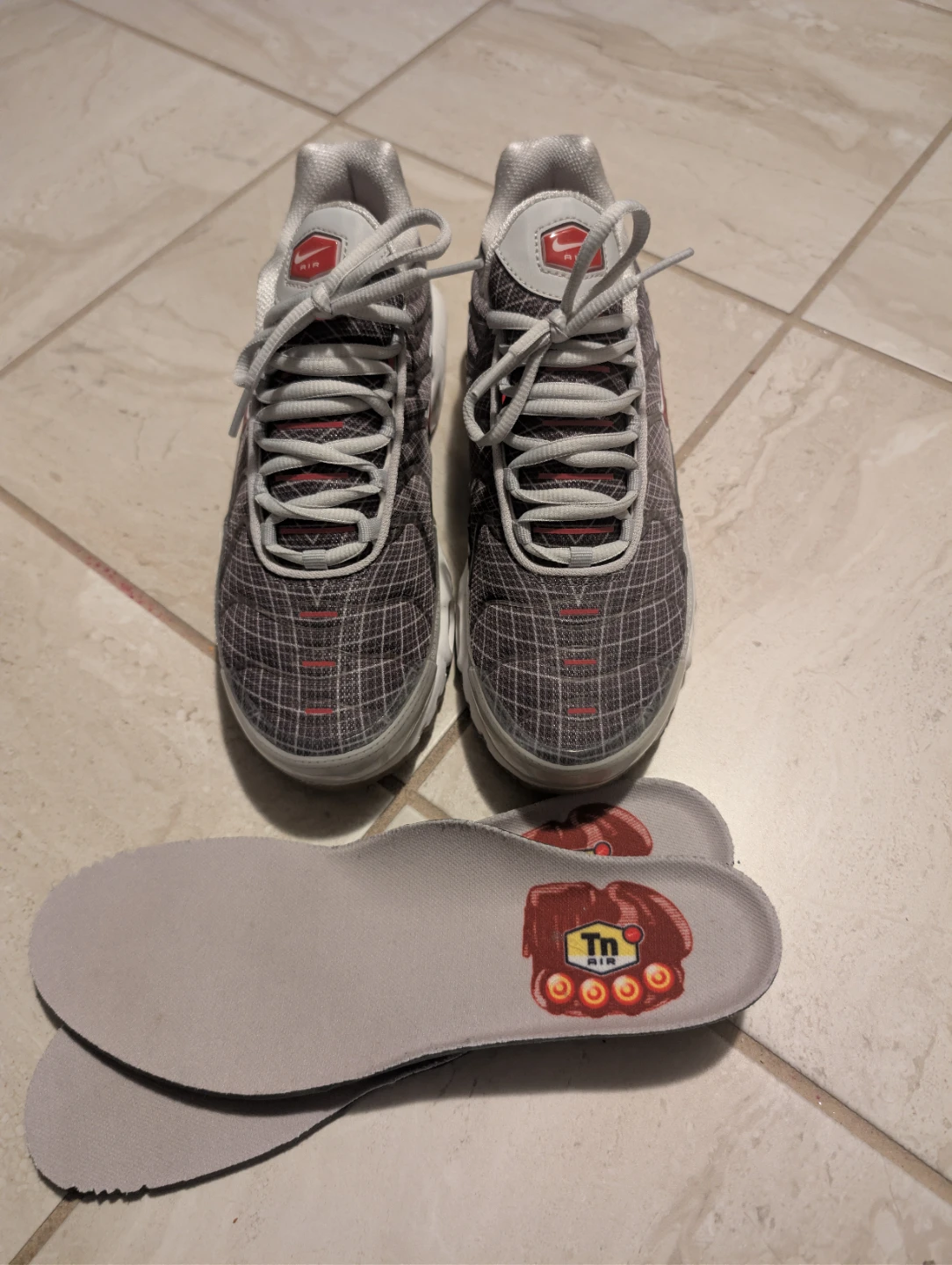 Nike Air Max Plus TN Grey Red US 8.5