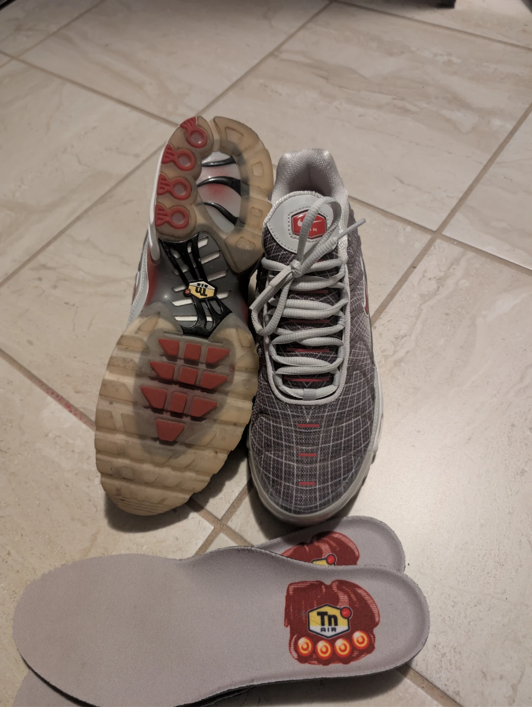 Nike Air Max Plus TN Grey Red US 8.5 - photo 3