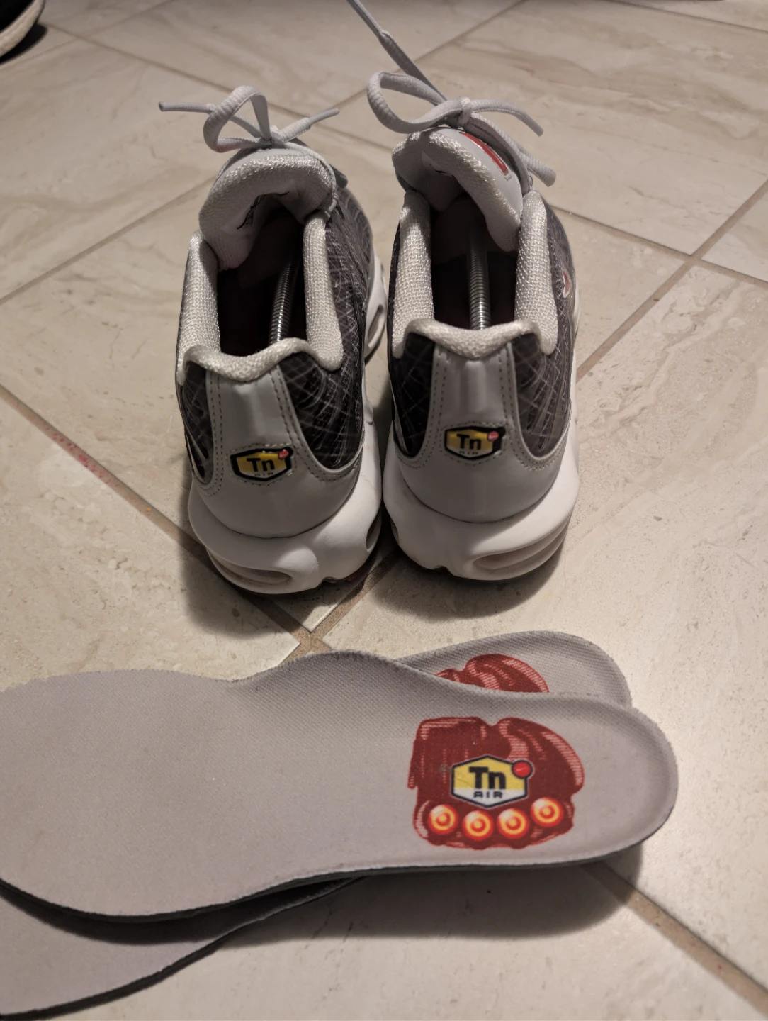 Nike Air Max Plus TN Grey Red US 8.5 - photo 4