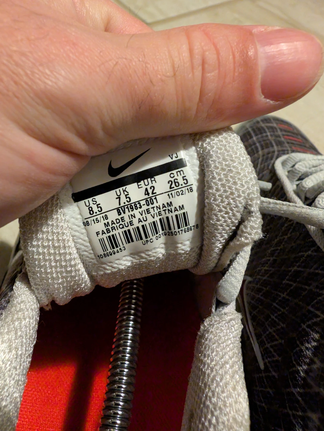 Nike Air Max Plus TN Grey Red US 8.5 - photo 5