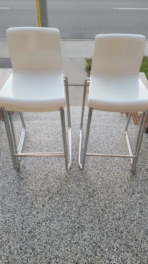 White Bar Stools with Chrome Legs set of 4 image indicator(4)