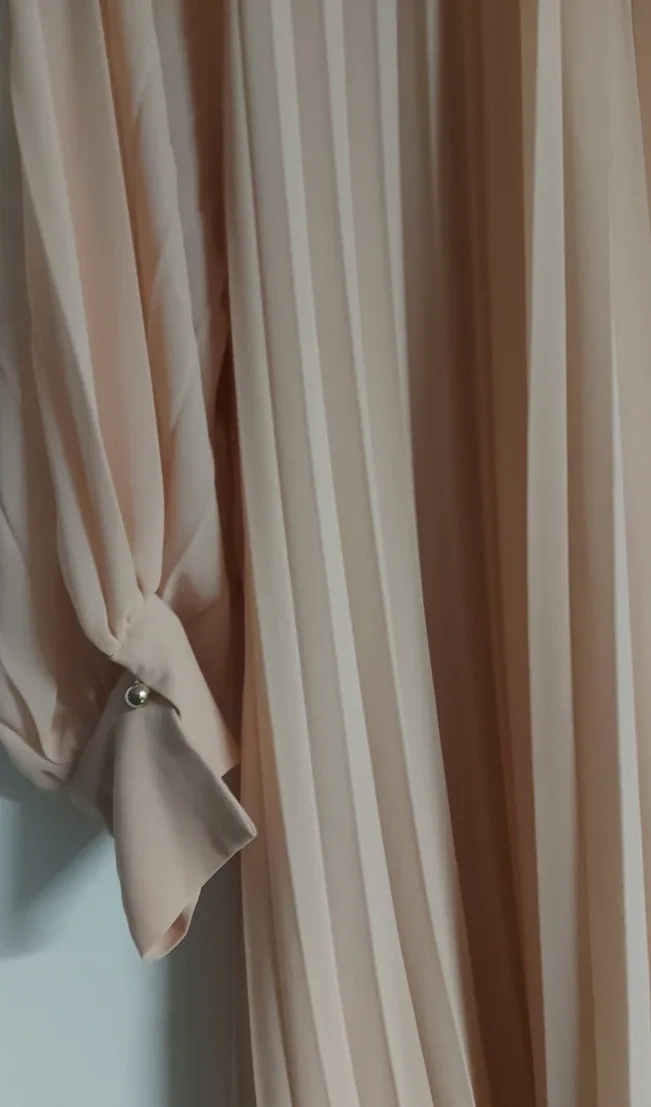 New H&M Pleated Dress - XL image indicator(4)