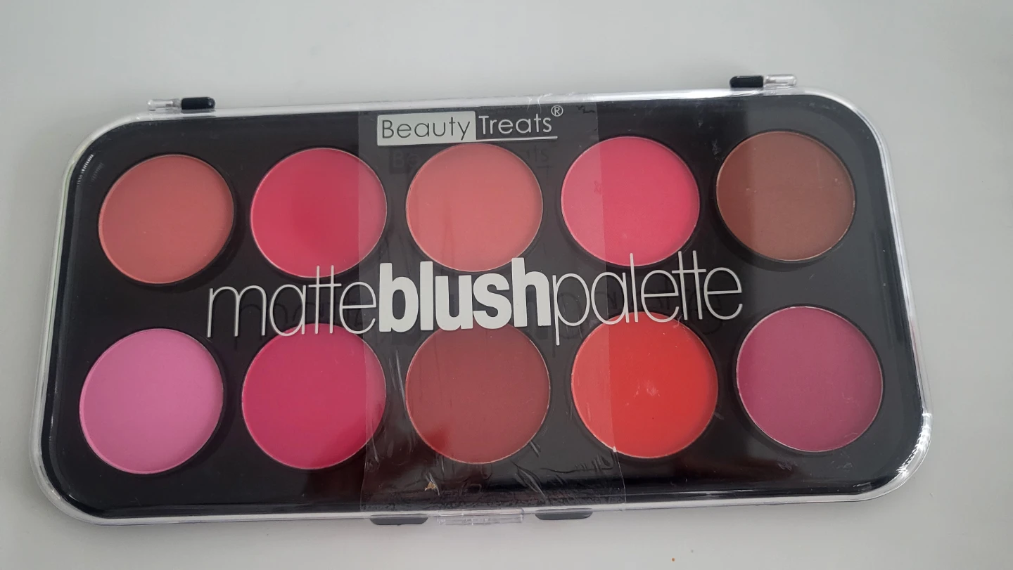 Beauty Treats Matte Blush Palette