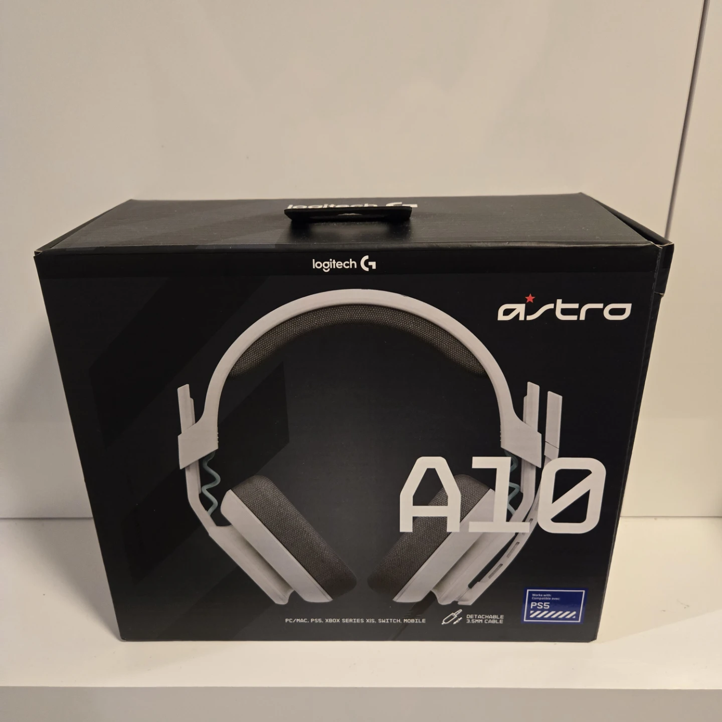 Astro A10 Headset. warranty and receipt. Like new. Logitech - photo 2