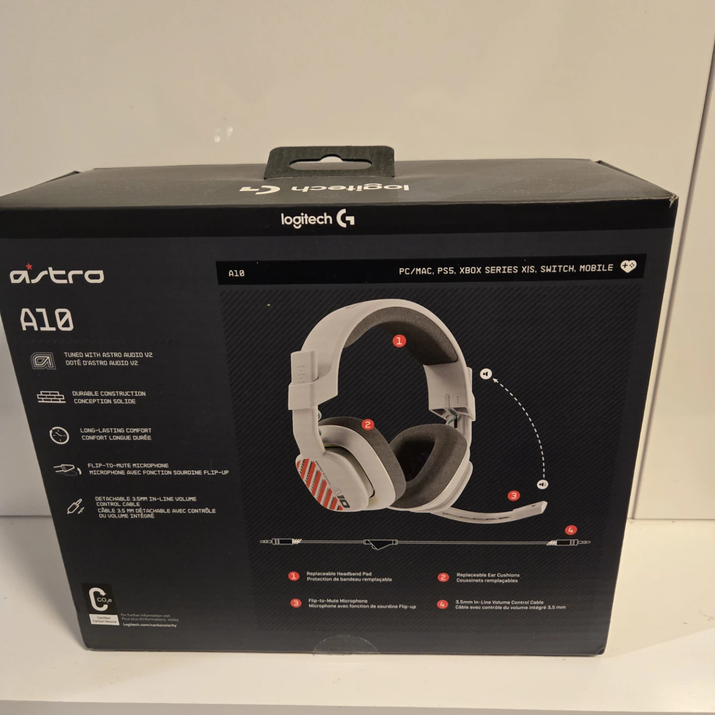 Astro A10 Headset. warranty and receipt. Like new. Logitech - photo 3