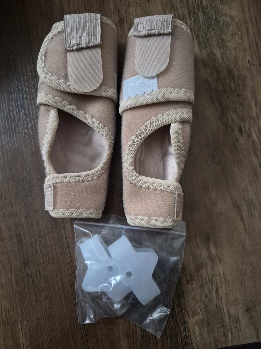 FIT GENO Adjustable Bunion Corrector - New in Box! - photo 2
