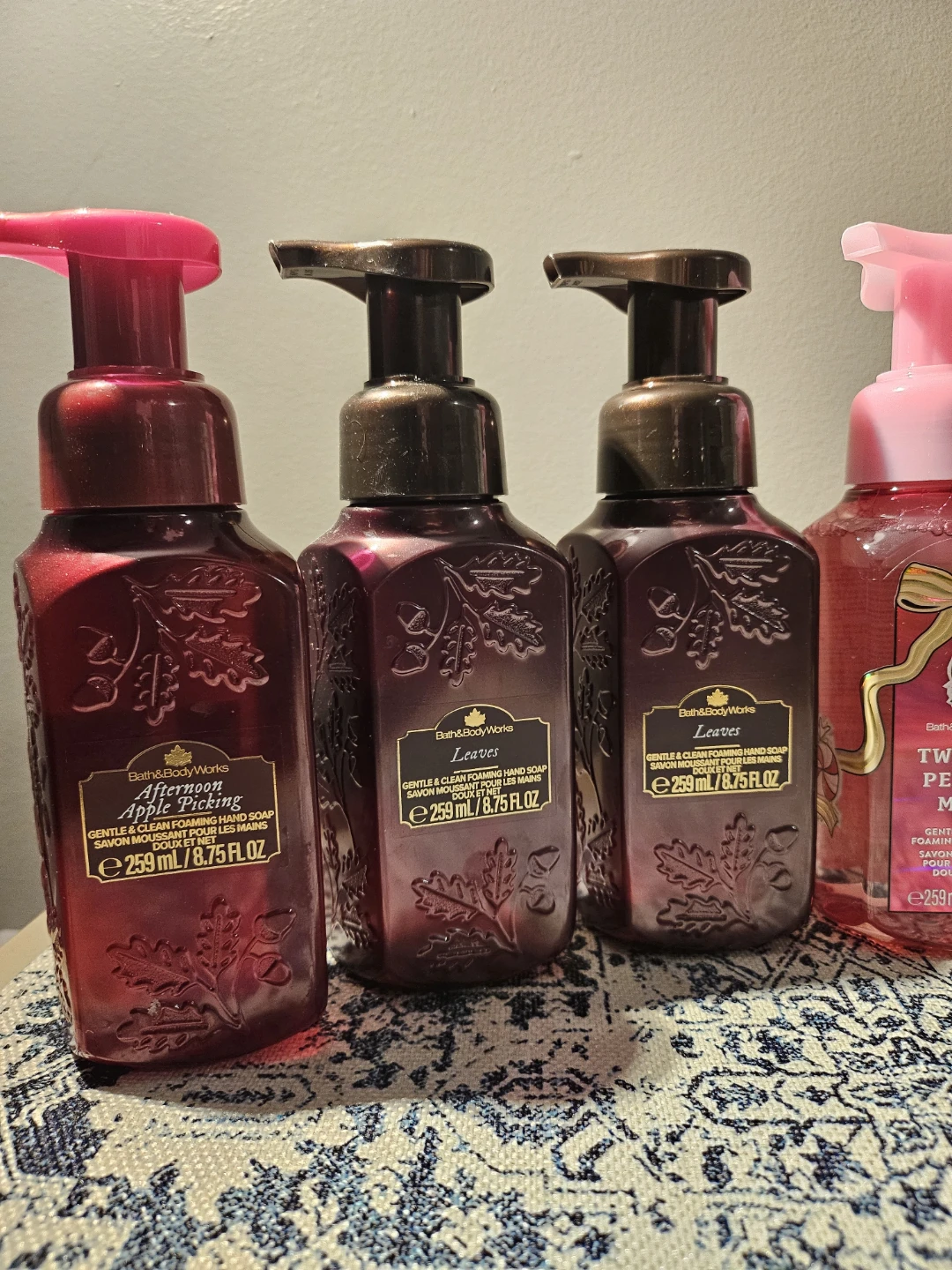 Bath & Body Works Foaming Hand Soaps (6) - photo 3